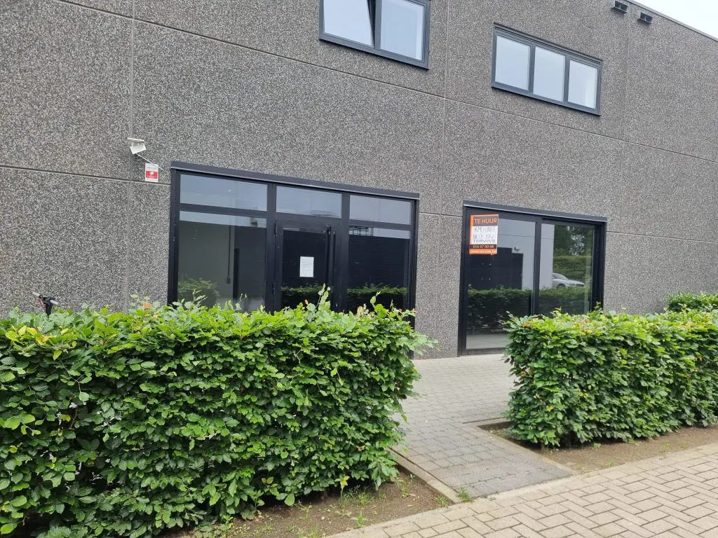 Kmo unit te koop