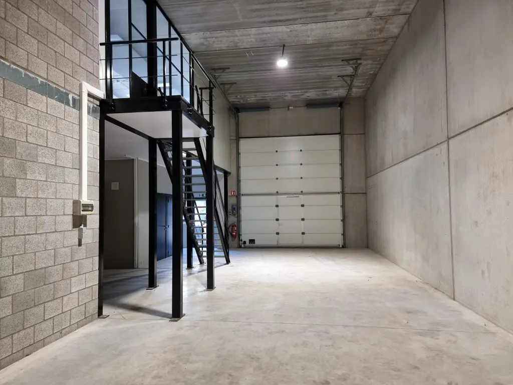 Kmo unit te koop